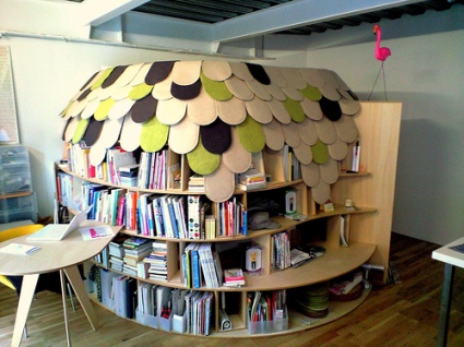bookcasebed